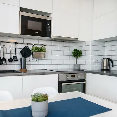 Studio In City Center By Urban Rent *