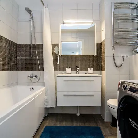 Studio In City Center By Urban Rent Vilnius